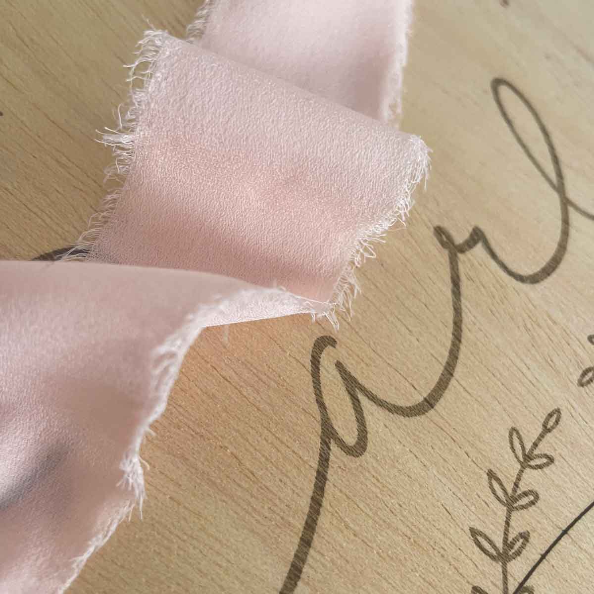 Natalicio Banderines Madera Grabado