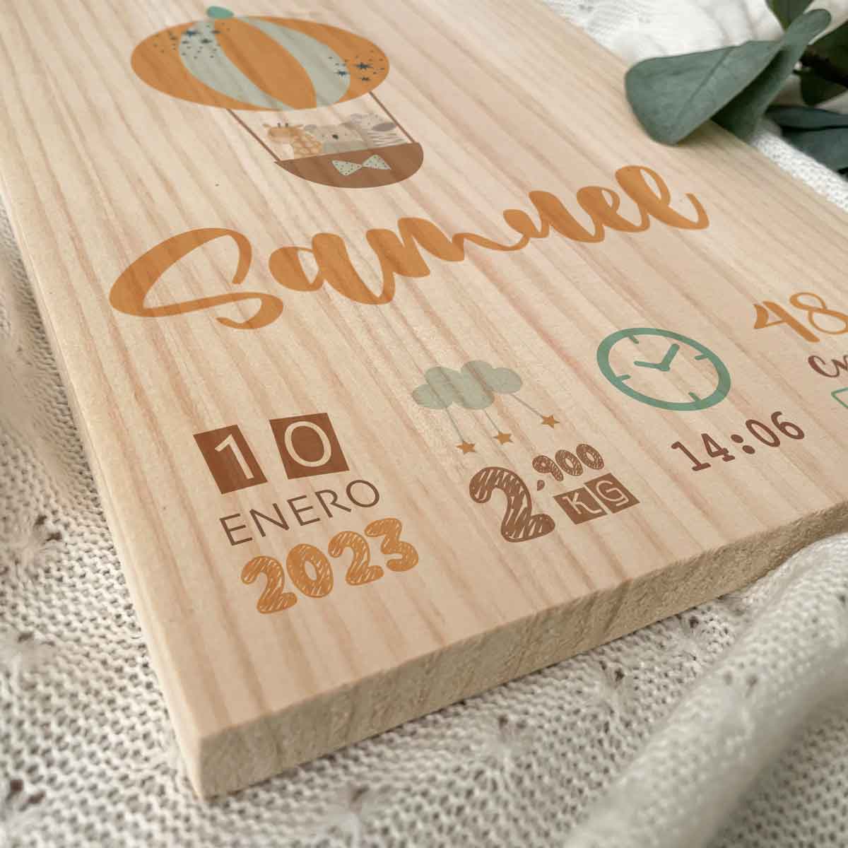 Natalicio de Madera Globo Animales Personalizado